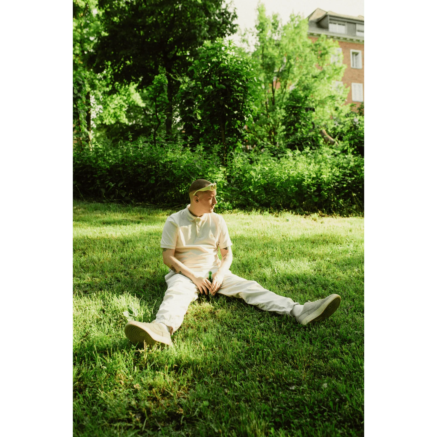 COUNTRYCLUB - Image 3