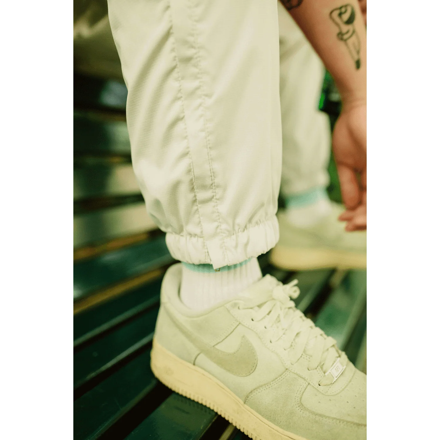 COUNTRYCLUB - Image 4
